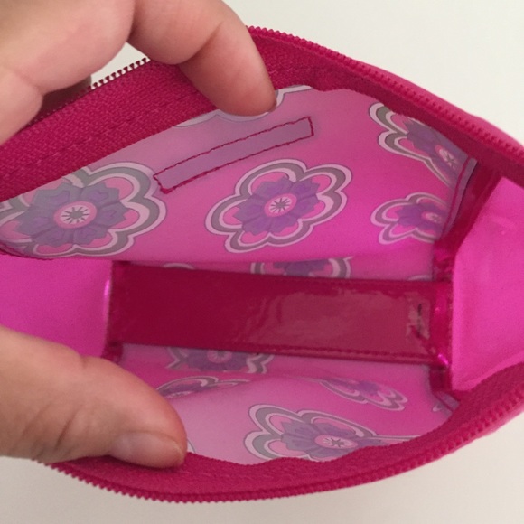 Vera Bradley make up - Picture 4 of 7